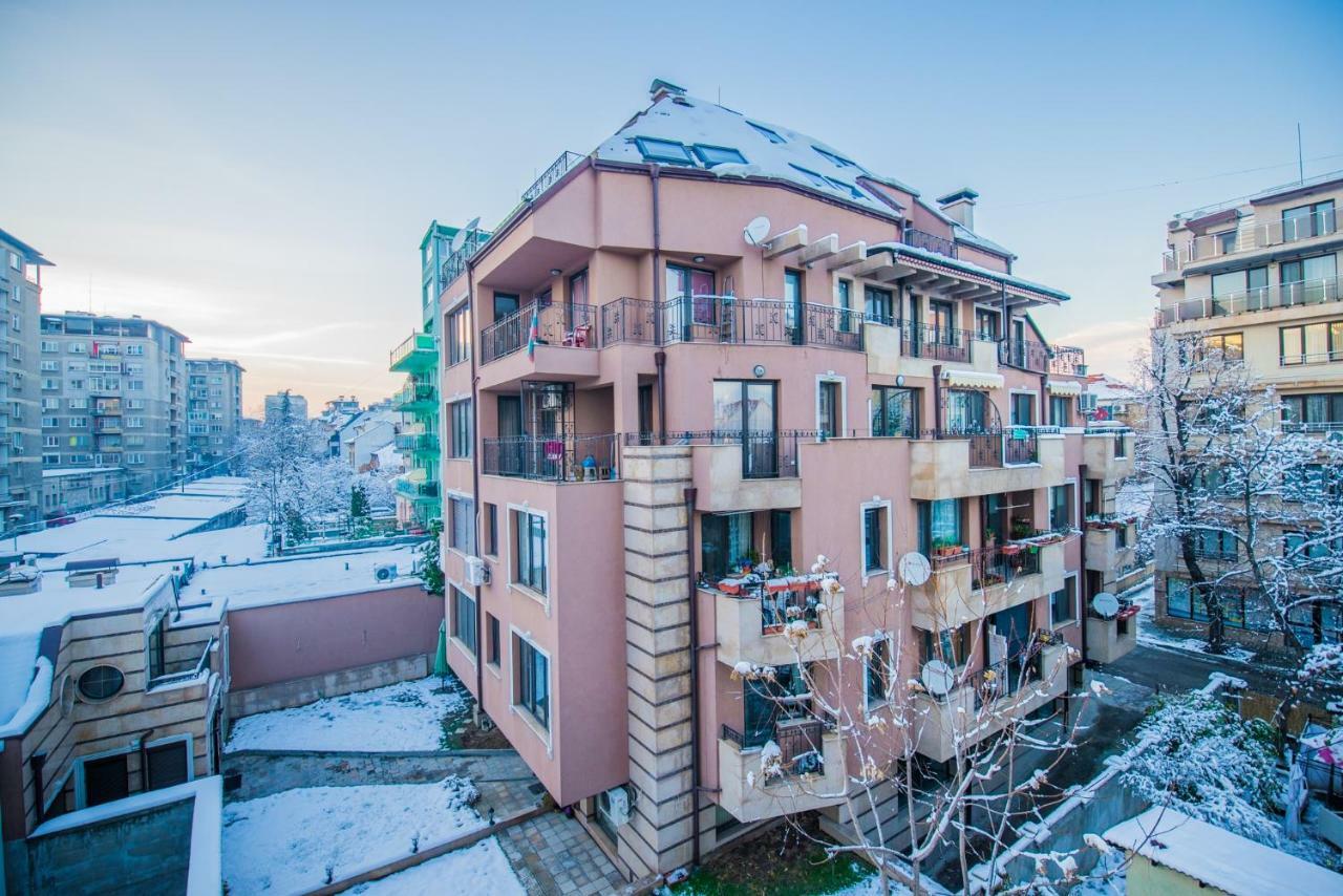 Victory Apartments Sofia Bagian luar foto